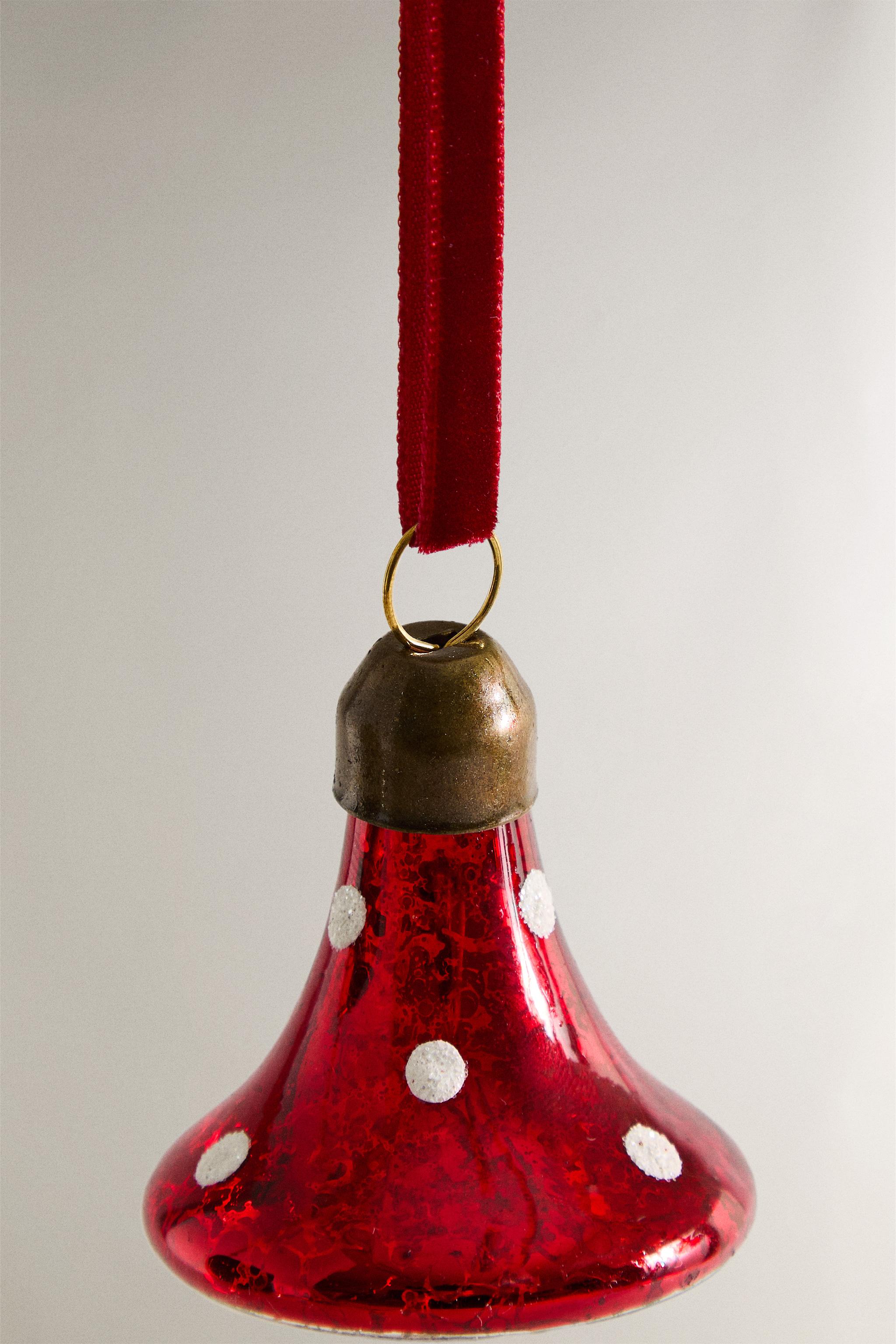 RED MUSHROOM CHRISTMAS TREE ORNAMENT